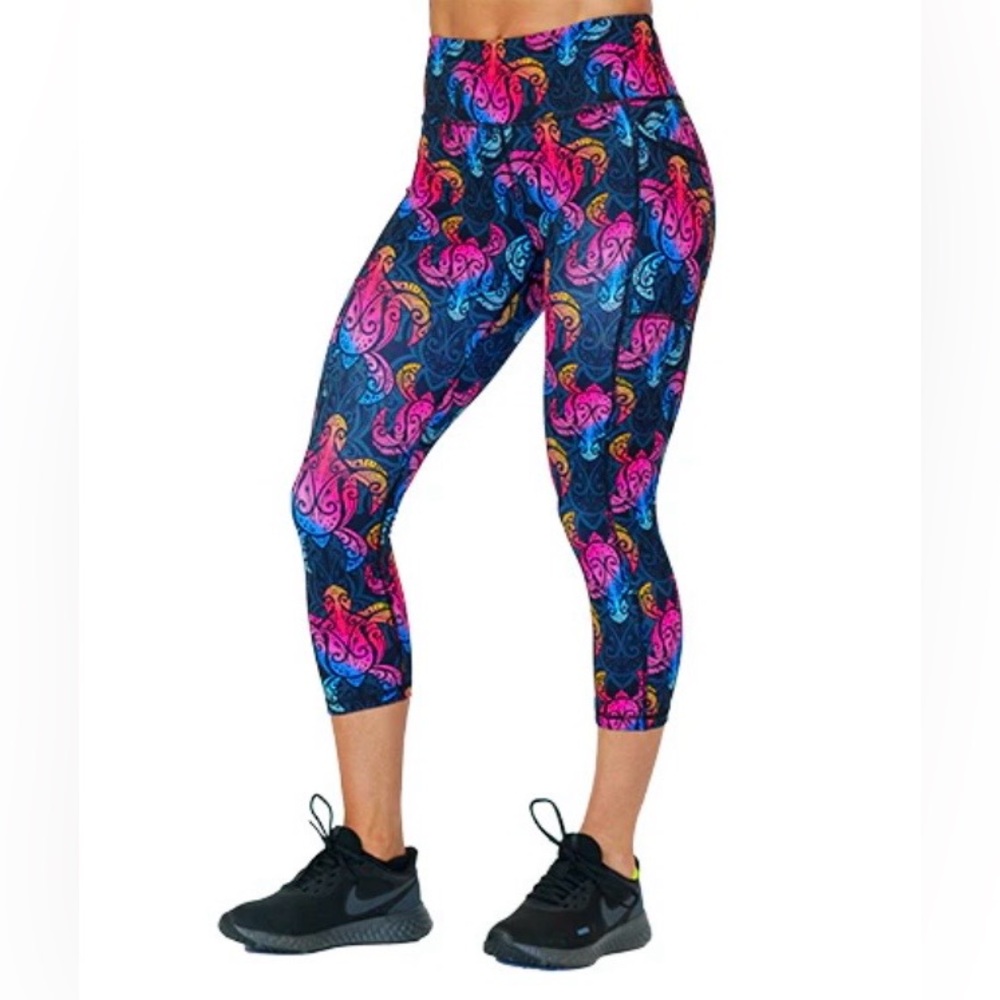 CVG CONSTANTLY VARIED GEAR Shell Yeah CAPRI Leggings Size Small